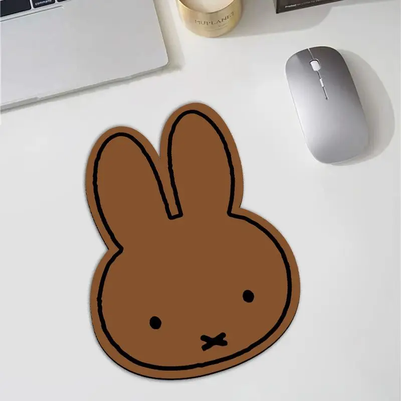 귀여운 미피 토끼 모양의 마우스 패드, 인스타일 사무실 - Office Furniture Brands 리뷰 및 가격